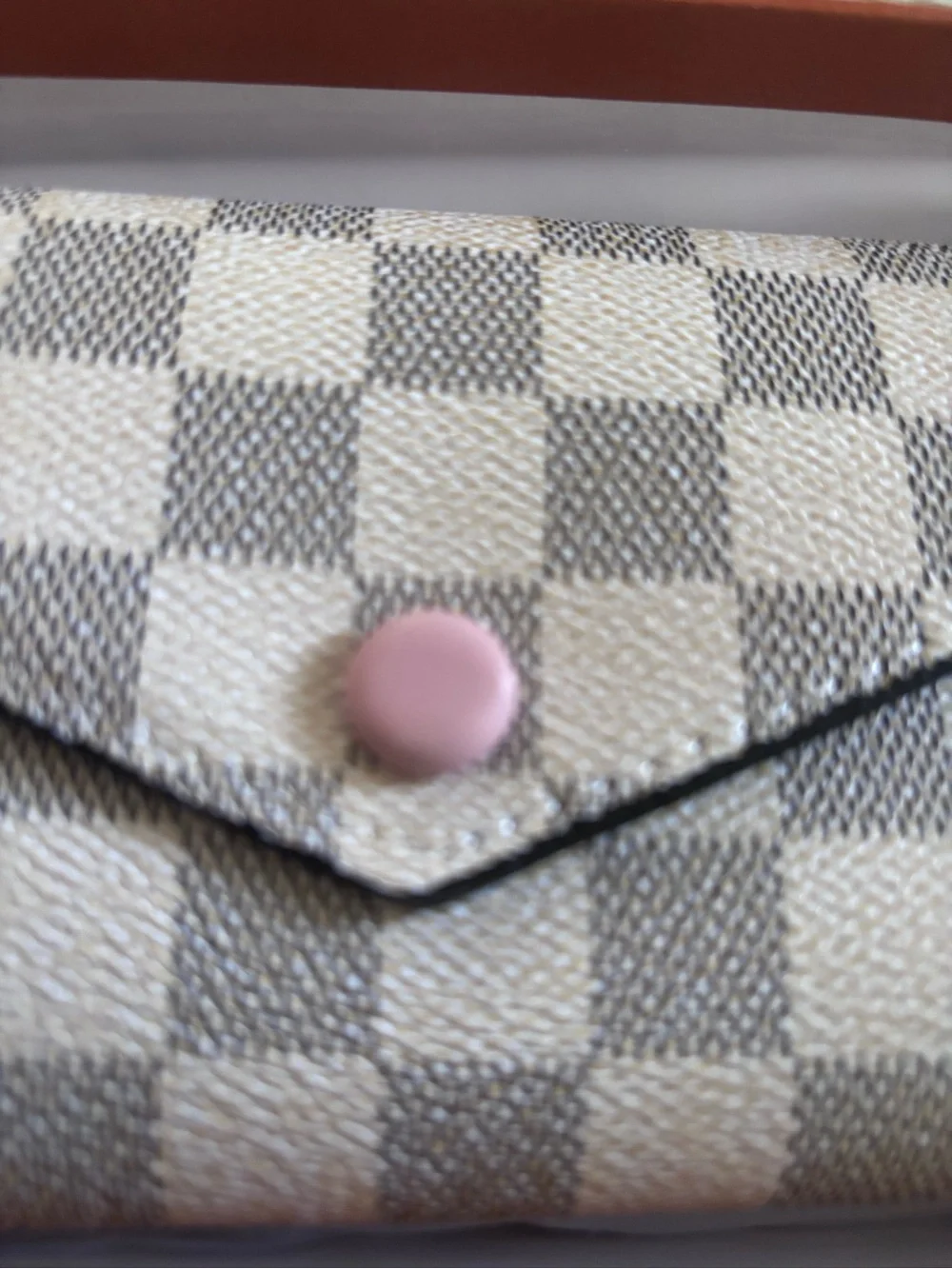 Source Unknown Cream and Gray Check Envelope Wallet with Pink Snap